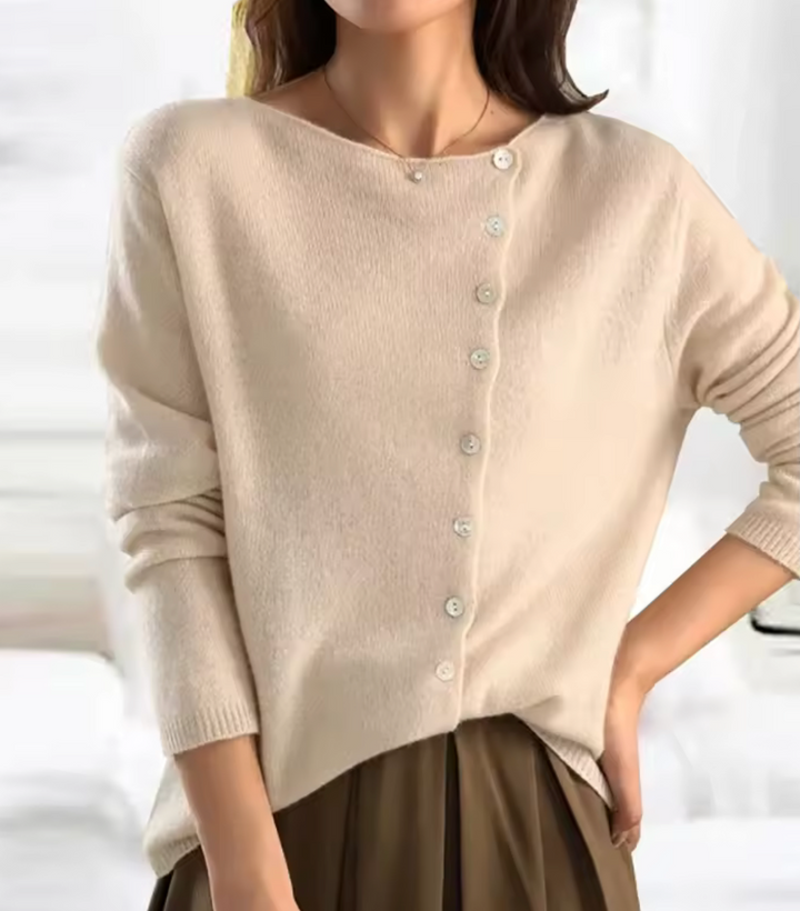 Anna | Buttoned Sweater